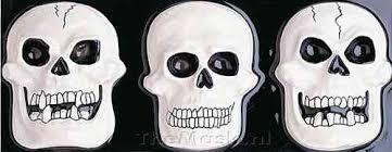 Skeleton Door Decoration